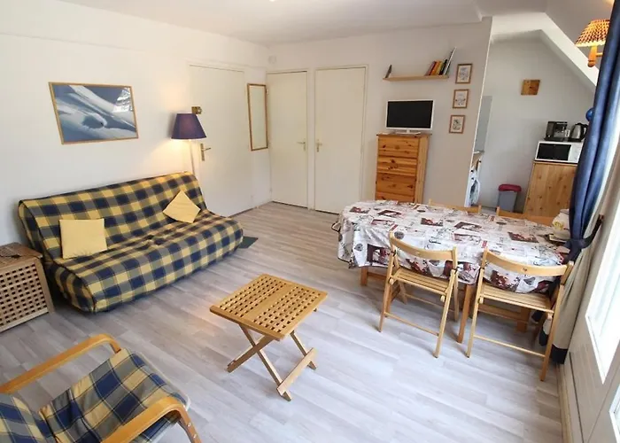 Appartamento Bagnères-de-luchon : Duplex Calme 4 Pers, Balcon, Parking - Fr-1-313-143